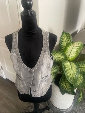 Light Gray Women’s Button Jean Vest